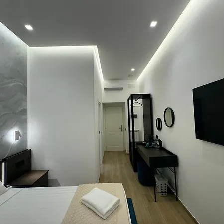 Santa Maria Maggiore Luxury Apartment